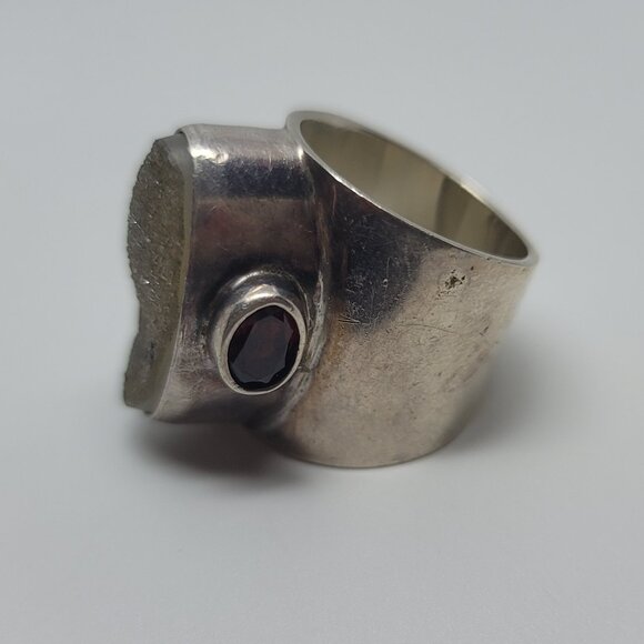 Druzy, Garnet & Sterling Ring - Picture 1 of 7
